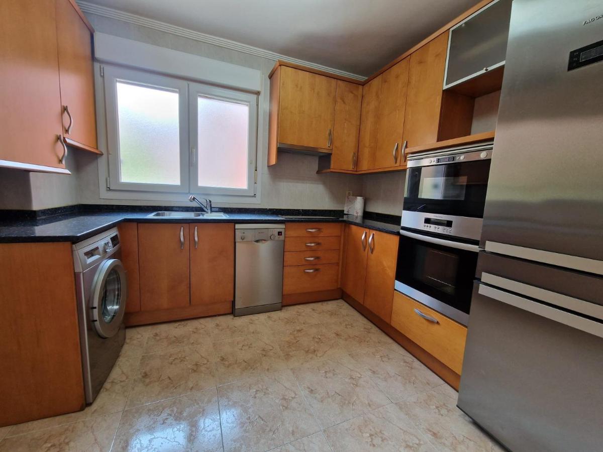 Family Apartment / Apartamento Familiar Getxo Bagian luar foto