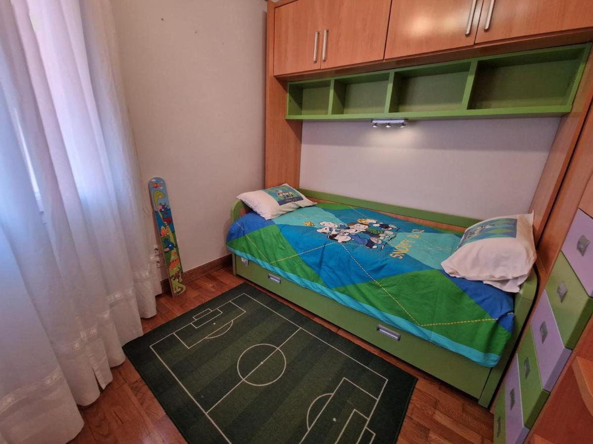 Family Apartment / Apartamento Familiar Getxo Bagian luar foto