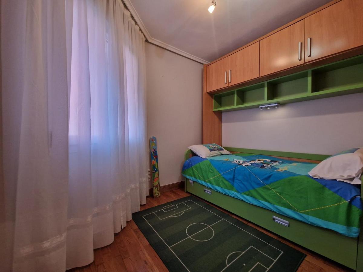 Family Apartment / Apartamento Familiar Getxo Bagian luar foto