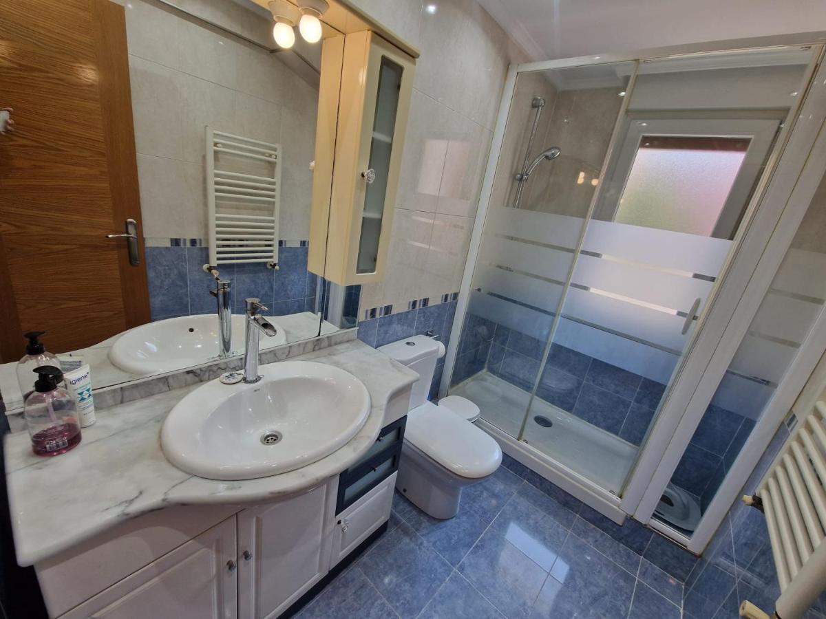Family Apartment / Apartamento Familiar Getxo Bagian luar foto